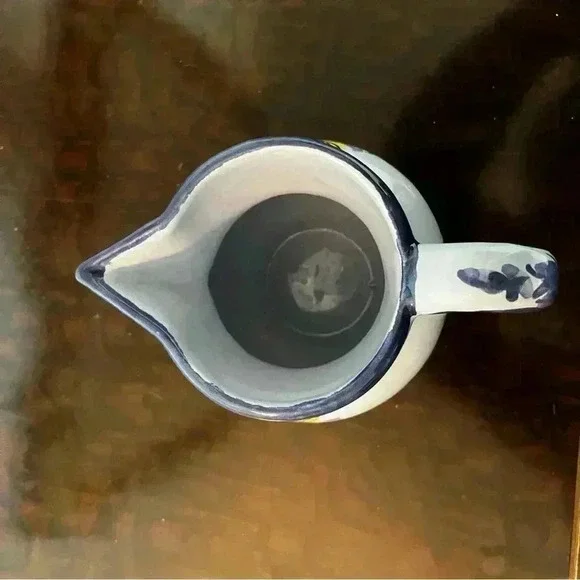 Grannycore Blue Vintage Floral Pitcher - Picture 5 of 7